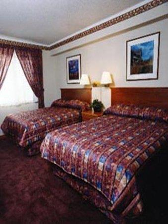 Lakeview Inns & Suites - Brandon Δωμάτιο φωτογραφία
